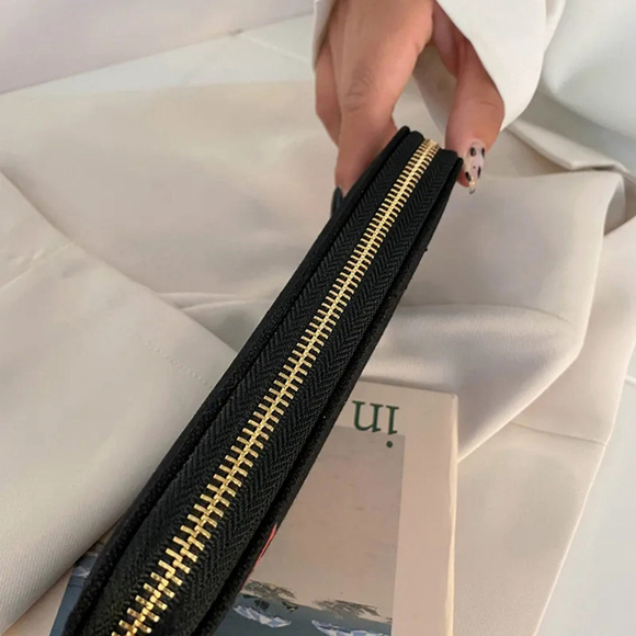 Playing Card Pattern Wallet In Black - Picture 3 of 9